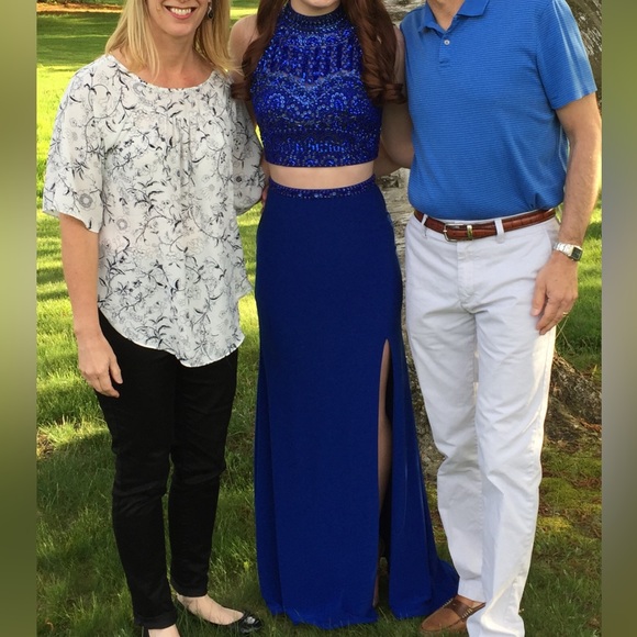 Sherri Hill Prom Dress - Picture 2 of 6